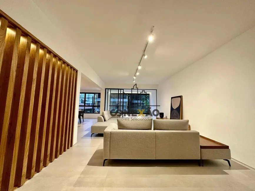 Apartamento com 4 quartos à venda, 300m2 em Gonzaga, Santos - SP - imagem 8 Foto 8 de Apartamento com 4 quartos à venda, 300m2 em Gonzaga, Santos - SP