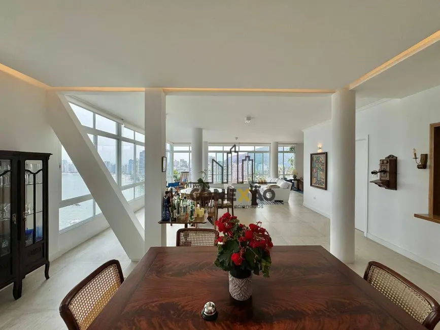 Foto 3 de Apartamento com 3 quartos à venda, 250m2 em Ilha Porchat, Sao Vicente - SP