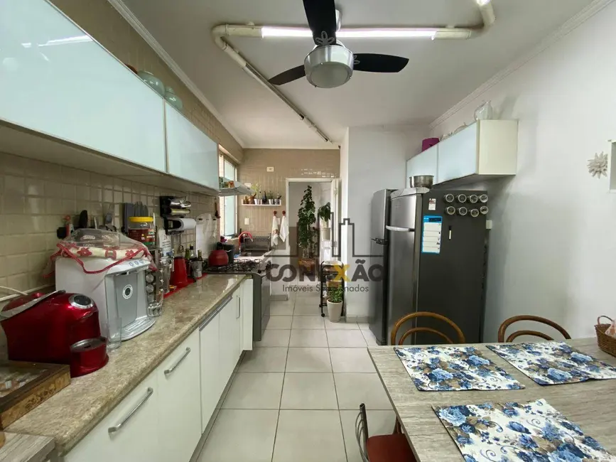 Apartamento com 3 quartos à venda, 127m2 em Gonzaga, Santos - SP - imagem 3 Foto 3 de Apartamento com 3 quartos à venda, 127m2 em Gonzaga, Santos - SP