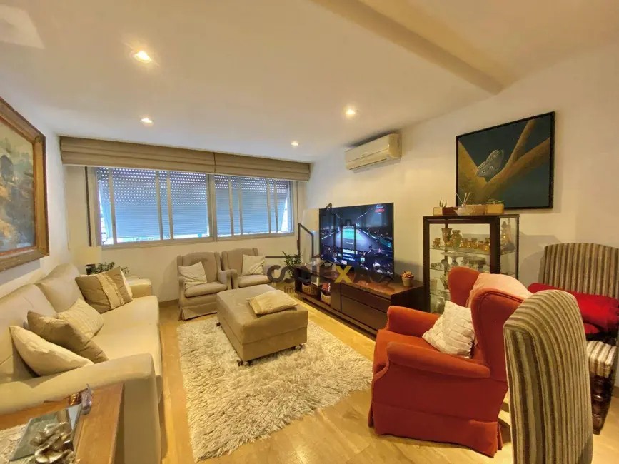 Apartamento com 3 quartos à venda, 127m2 em Gonzaga, Santos - SP - imagem 4 Foto 4 de Apartamento com 3 quartos à venda, 127m2 em Gonzaga, Santos - SP