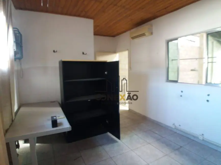 Armazém / Galpão à venda e para alugar, 240m2 em Paquetá, Santos - SP - imagem 6 Foto 6 de Armazém / Galpão à venda e para alugar, 240m2 em Paquetá, Santos - SP