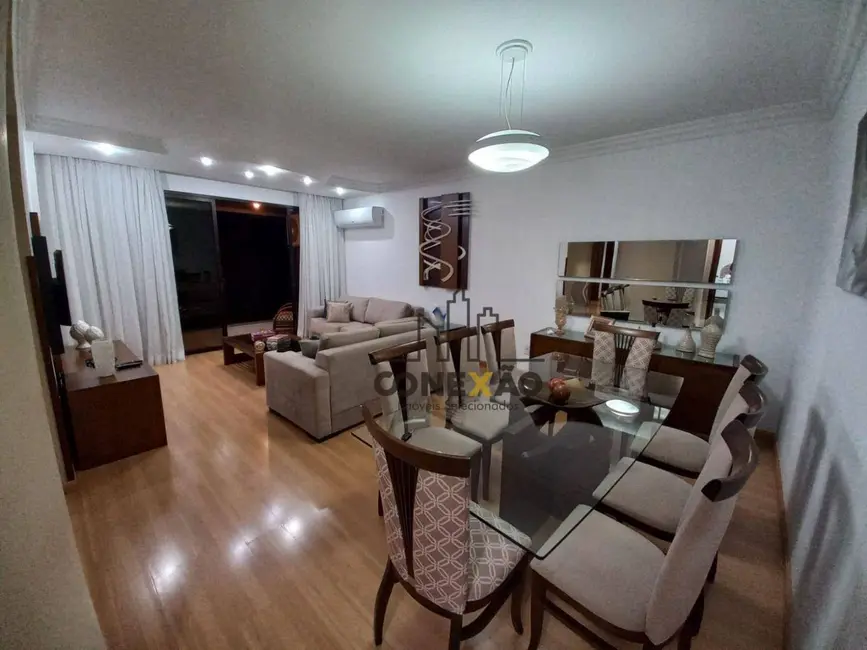 Apartamento com 3 quartos à venda, 196m2 em Embaré, Santos - SP - imagem 5 Foto 5 de Apartamento com 3 quartos à venda, 196m2 em Embaré, Santos - SP