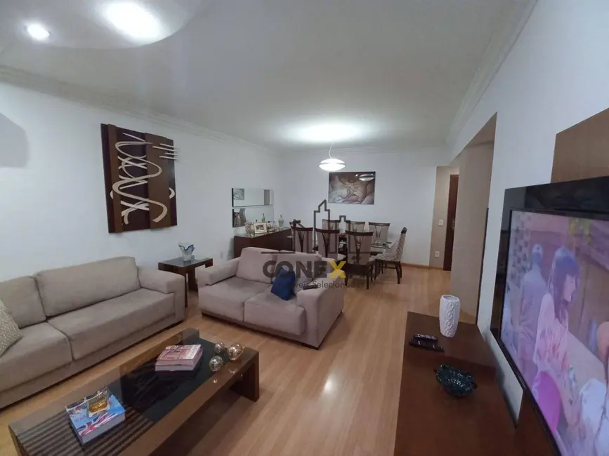 Apartamento com 3 quartos à venda, 196m2 em Embaré, Santos - SP - imagem 2 Foto 2 de Apartamento com 3 quartos à venda, 196m2 em Embaré, Santos - SP