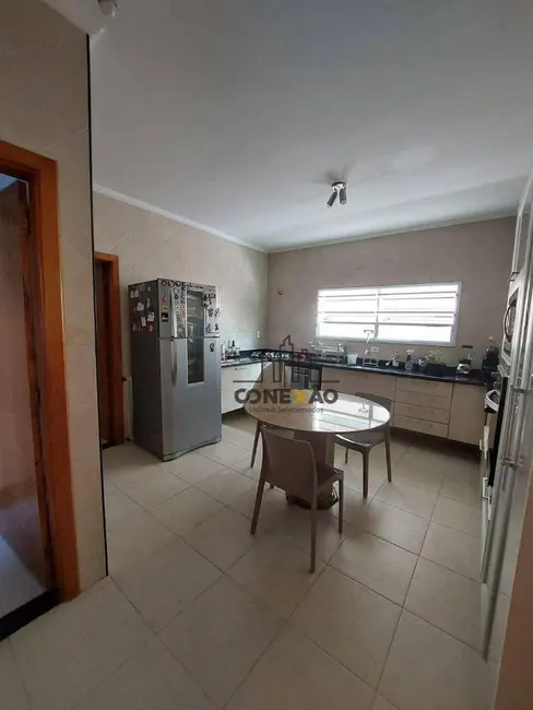 Foto 7 de Casa com 5 quartos à venda, 282m2 em Marapé, Santos - SP