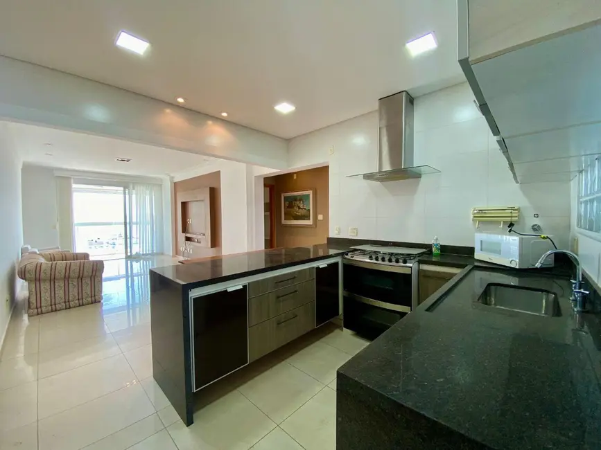 Apartamento com 3 quartos à venda e para alugar, 141m2 em Aparecida, Santos - SP - imagem 3 Foto 3 de Apartamento com 3 quartos à venda e para alugar, 141m2 em Aparecida, Santos - SP