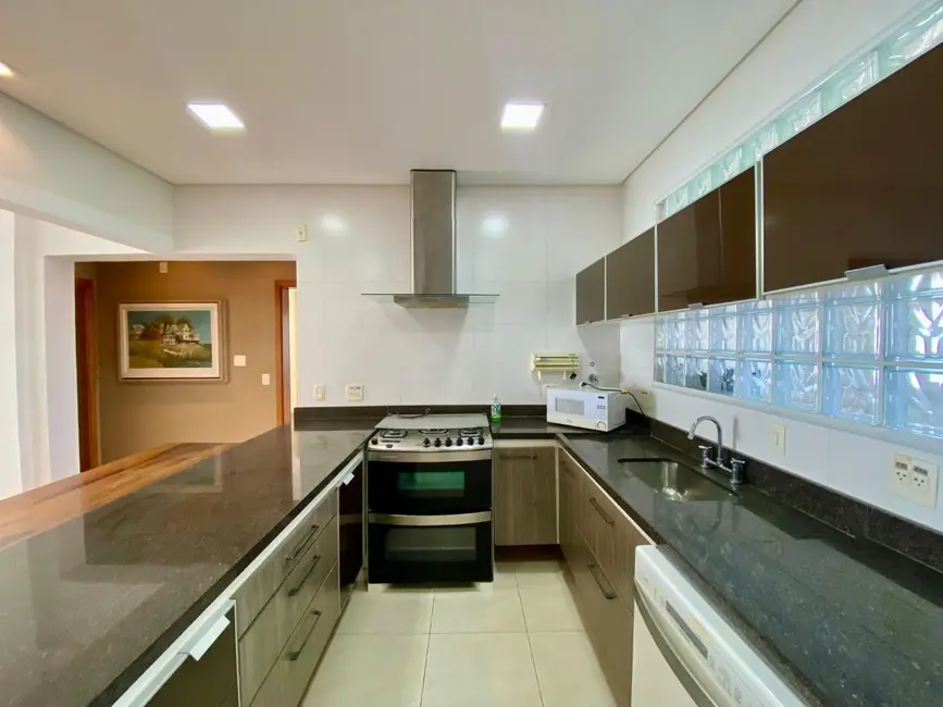 Apartamento com 3 quartos à venda e para alugar, 141m2 em Aparecida, Santos - SP - imagem 4 Foto 4 de Apartamento com 3 quartos à venda e para alugar, 141m2 em Aparecida, Santos - SP