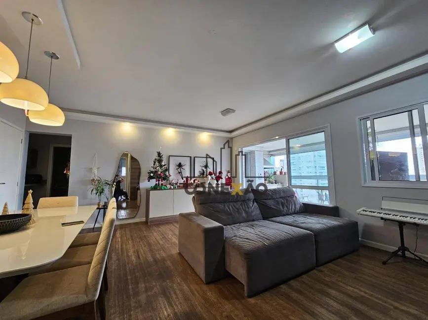 Foto 6 de Apartamento com 3 quartos à venda, 131m2 em Embaré, Santos - SP