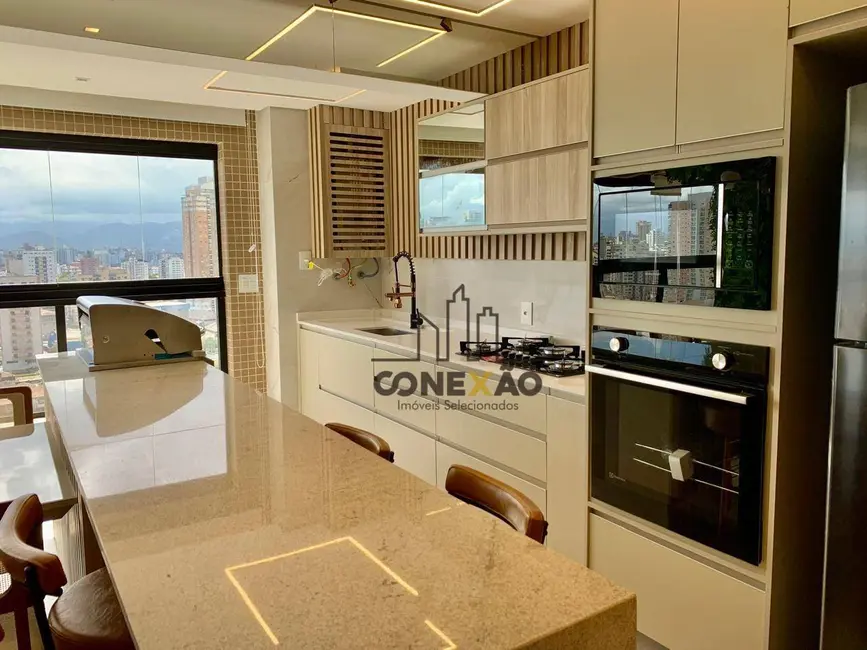 Apartamento com 2 quartos à venda, 65m2 em Ponta da Praia, Santos - SP - imagem 4 Foto 4 de Apartamento com 2 quartos à venda, 65m2 em Ponta da Praia, Santos - SP