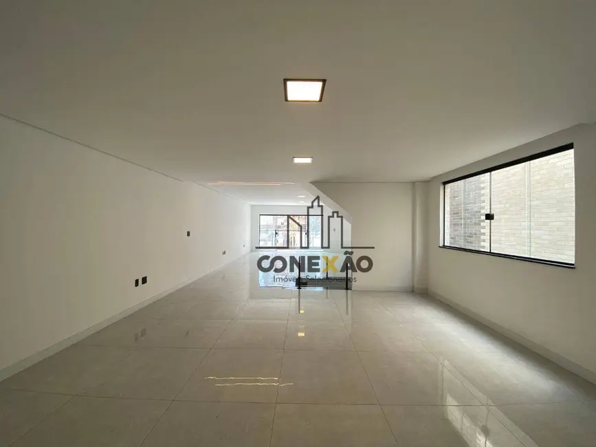 Foto 5 de Sobrado com 3 quartos à venda, 300m2 em Embaré, Santos - SP