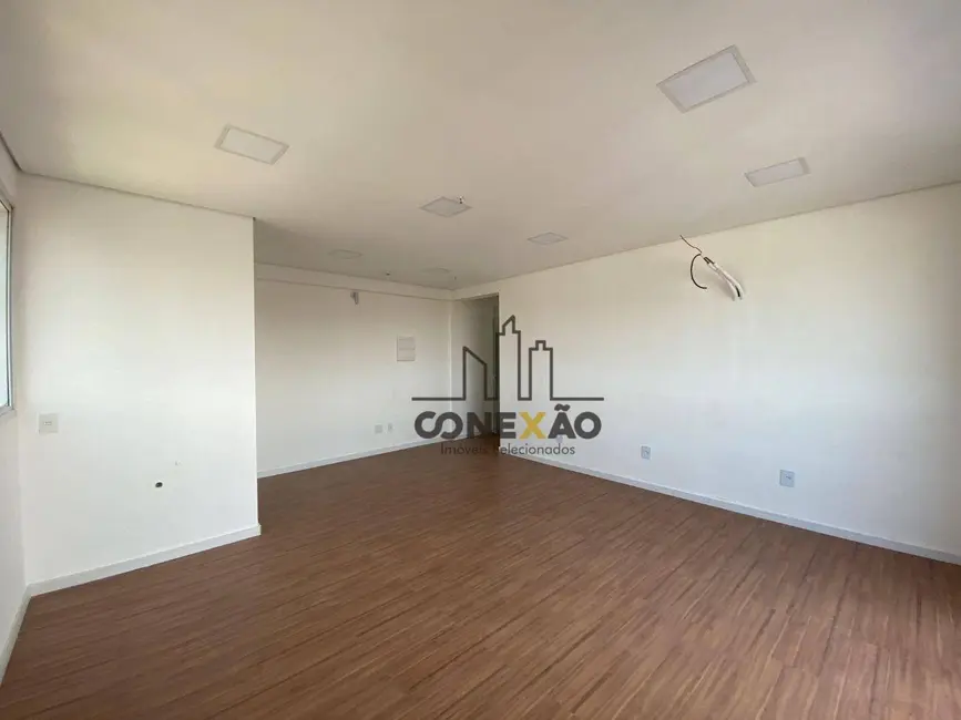 Sala Comercial para alugar, 37m2 em Ponta da Praia, Santos - SP - imagem 4 Foto 4 de Sala Comercial para alugar, 37m2 em Ponta da Praia, Santos - SP