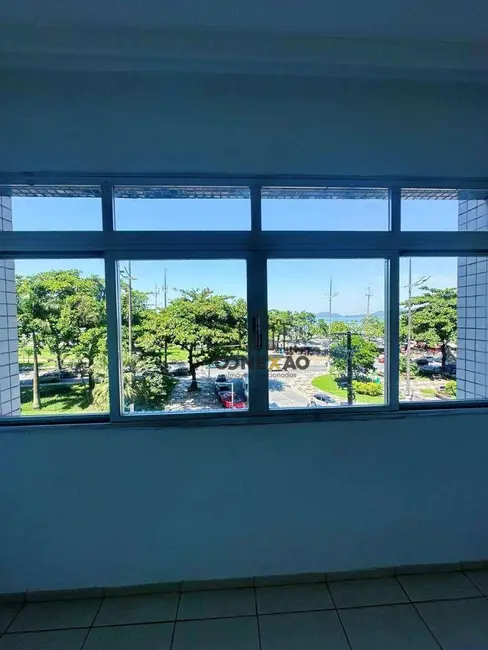 Foto 1 de Apartamento com 3 quartos para alugar, 83m2 em Embaré, Santos - SP