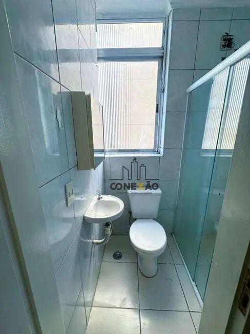 Apartamento com 3 quartos para alugar, 83m2 em Embaré, Santos - SP - imagem 3 Foto 3 de Apartamento com 3 quartos para alugar, 83m2 em Embaré, Santos - SP