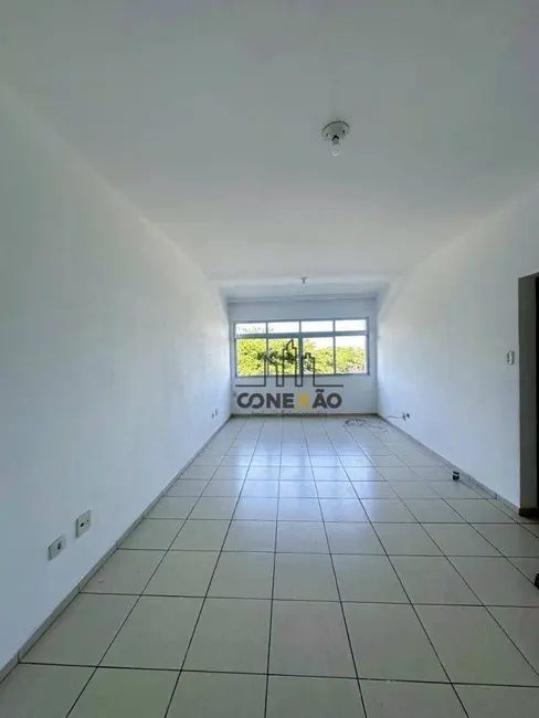 Apartamento com 3 quartos para alugar, 83m2 em Embaré, Santos - SP - imagem 9 Foto 9 de Apartamento com 3 quartos para alugar, 83m2 em Embaré, Santos - SP