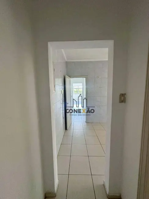 Apartamento com 3 quartos para alugar, 83m2 em Embaré, Santos - SP - imagem 8 Foto 8 de Apartamento com 3 quartos para alugar, 83m2 em Embaré, Santos - SP