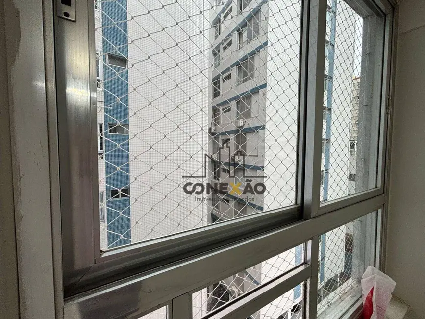 Apartamento com 2 quartos para alugar, 90m2 em Pompéia, Santos - SP - imagem 4 Foto 4 de Apartamento com 2 quartos para alugar, 90m2 em Pompéia, Santos - SP