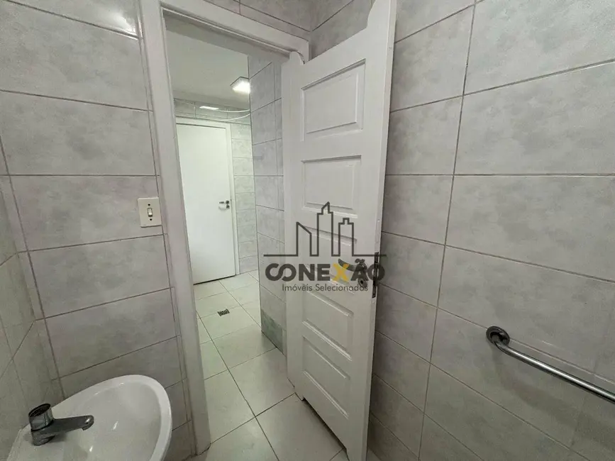 Apartamento com 2 quartos para alugar, 90m2 em Pompéia, Santos - SP - imagem 9 Foto 9 de Apartamento com 2 quartos para alugar, 90m2 em Pompéia, Santos - SP