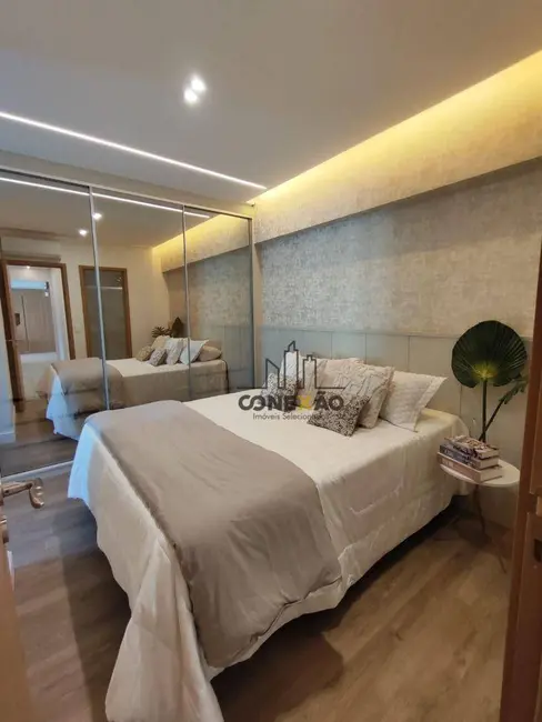 Apartamento com 3 quartos para alugar, 101m2 em Gonzaga, Santos - SP - imagem 5 Foto 5 de Apartamento com 3 quartos para alugar, 101m2 em Gonzaga, Santos - SP