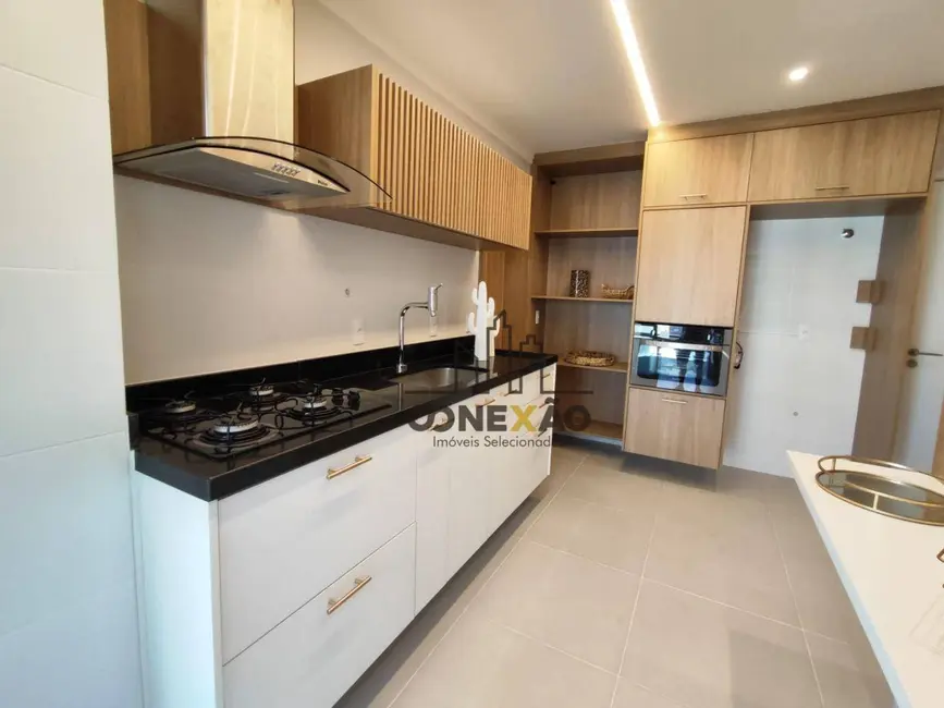 Apartamento com 3 quartos para alugar, 101m2 em Gonzaga, Santos - SP - imagem 9 Foto 9 de Apartamento com 3 quartos para alugar, 101m2 em Gonzaga, Santos - SP