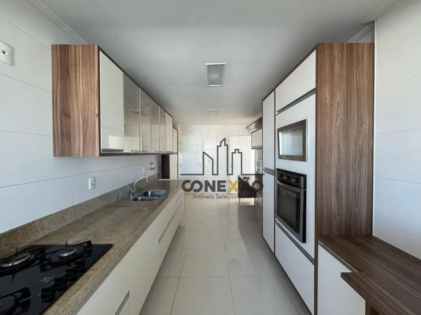 Apartamento com 3 quartos para alugar, 150m2 em Aparecida, Santos - SP - imagem 7 Foto 7 de Apartamento com 3 quartos para alugar, 150m2 em Aparecida, Santos - SP