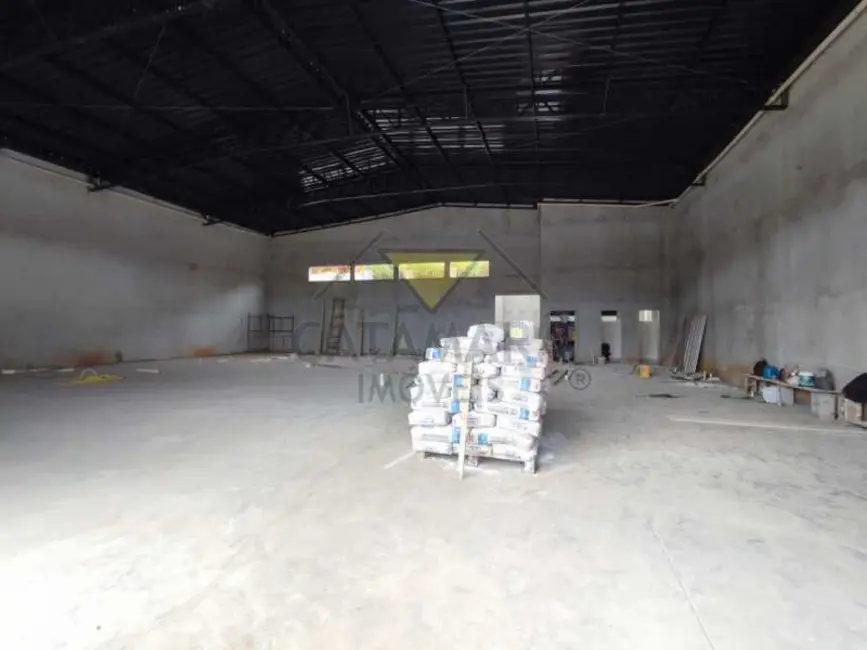 Foto 3 de Armazém / Galpão para alugar, 391m2 em Mogi Das Cruzes - SP
