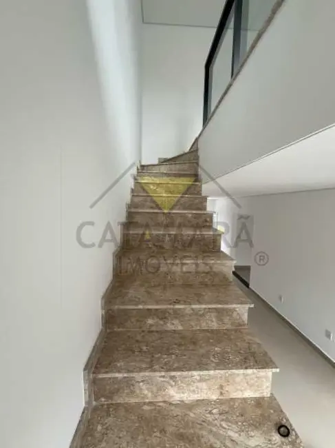 Foto 3 de Casa com 3 quartos à venda, 154m2 em Mogi Das Cruzes - SP
