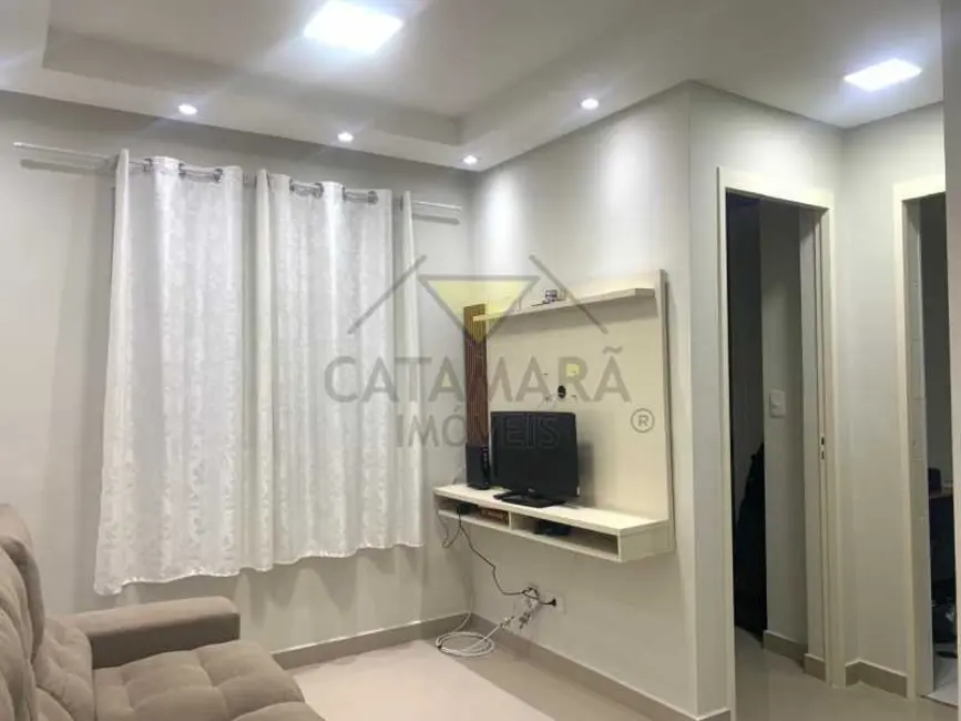 Foto 2 de Apartamento com 2 quartos à venda, 46m2 em Mogi Das Cruzes - SP