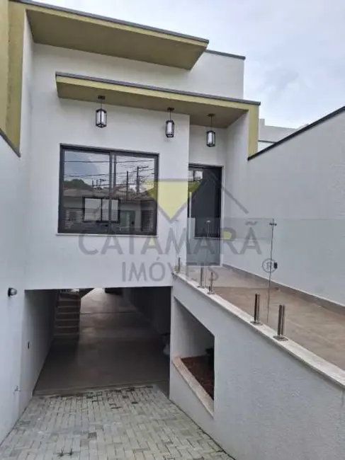Foto 3 de Casa com 2 quartos à venda, 176m2 em Mogi Das Cruzes - SP