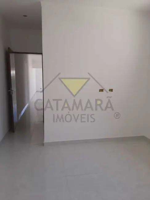 Casa com 2 quartos à venda em Mogi Das Cruzes - SP - imagem 3 Foto 3 de Casa com 2 quartos à venda em Mogi Das Cruzes - SP