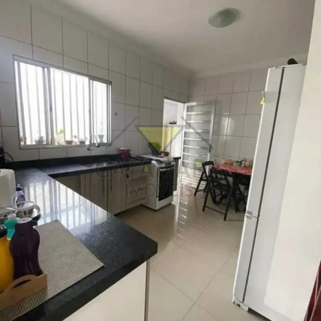 Foto 2 de Casa com 3 quartos à venda, 123m2 em Mogi Das Cruzes - SP