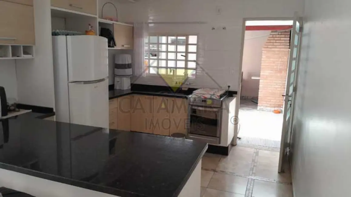 Foto 9 de Casa com 3 quartos à venda, 158m2 em Mogi Das Cruzes - SP