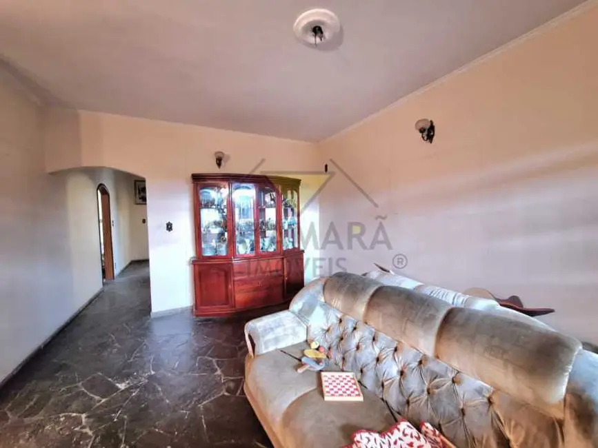Foto 4 de Casa com 4 quartos à venda e para alugar, 379m2 em Mogi Das Cruzes - SP
