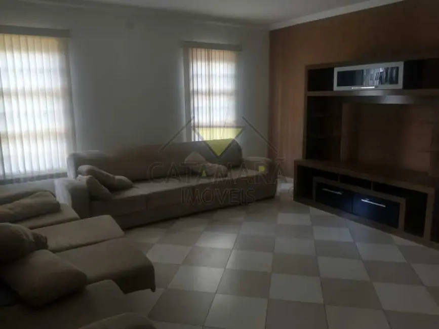 Foto 1 de Casa com 4 quartos à venda e para alugar, 780m2 em Aruja - SP