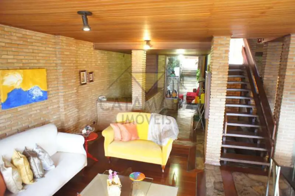 Foto 2 de Casa com 4 quartos à venda, 446m2 em Mogi Das Cruzes - SP