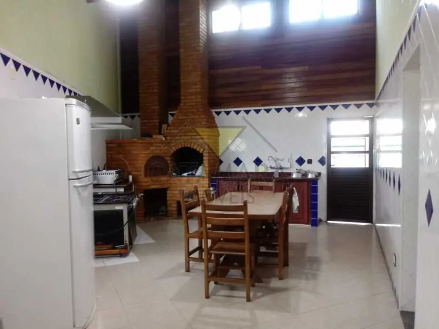 Foto 4 de Casa com 6 quartos para alugar, 555m2 em Mogi Das Cruzes - SP