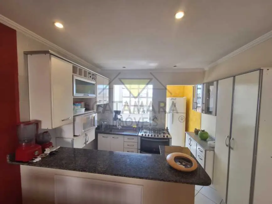 Foto 6 de Casa de Condomínio com 2 quartos à venda, 90m2 em Mogi Das Cruzes - SP