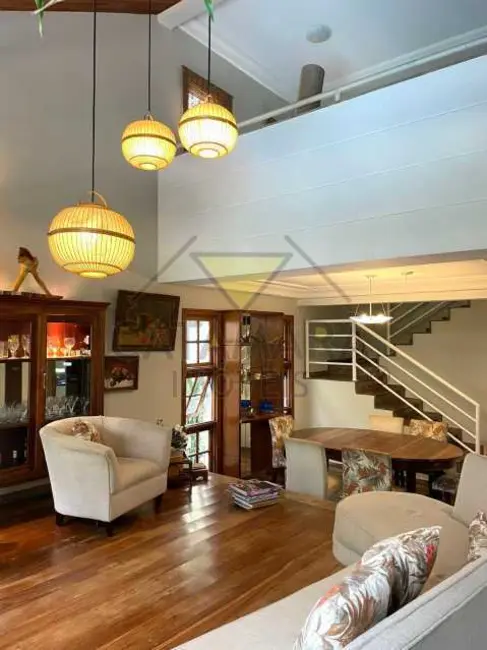 Foto 2 de Casa de Condomínio com 3 quartos à venda e para alugar, 275m2 em Mogi Das Cruzes - SP