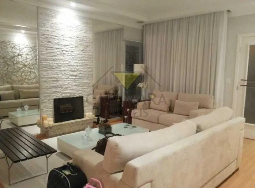 Foto 5 de Casa de Condomínio com 3 quartos à venda, 250m2 em Mogi Das Cruzes - SP