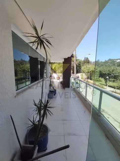 Foto 5 de Casa de Condomínio com 4 quartos para alugar, 300m2 em Mogi Das Cruzes - SP