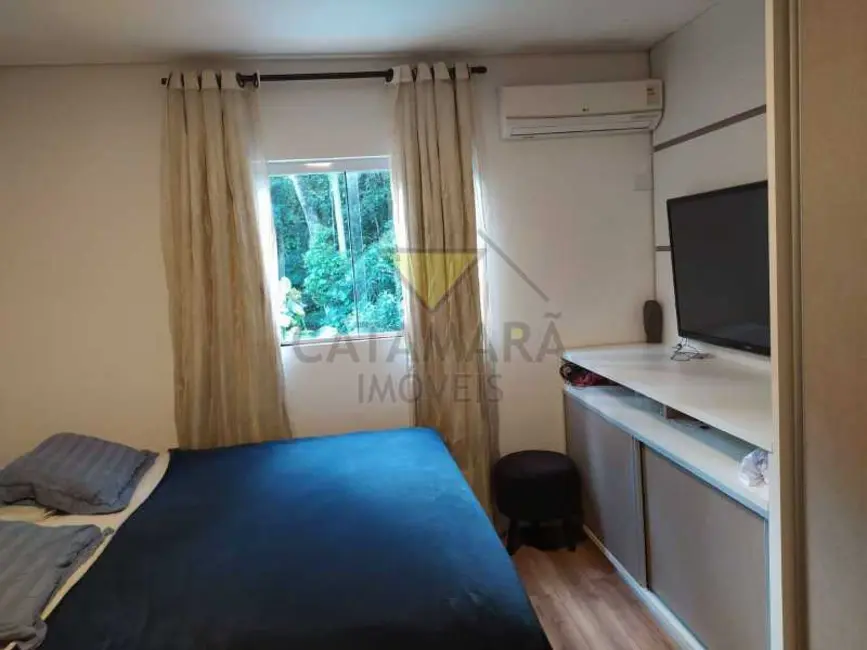 Foto 8 de Casa de Condomínio com 4 quartos à venda, 194m2 em Mogi Das Cruzes - SP