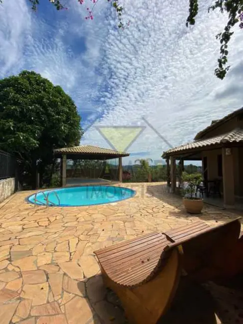 Foto 1 de Casa de Condomínio com 5 quartos à venda, 264m2 em Guararema - SP