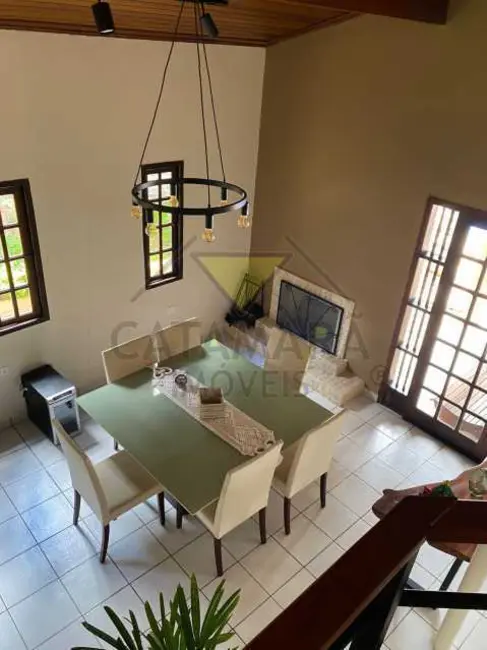 Casa de Condomínio com 5 quartos à venda, 264m2 em Guararema - SP - imagem 3 Foto 3 de Casa de Condomínio com 5 quartos à venda, 264m2 em Guararema - SP