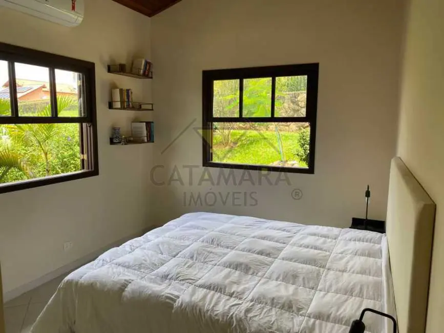 Casa de Condomínio com 5 quartos à venda, 264m2 em Guararema - SP - imagem 7 Foto 7 de Casa de Condomínio com 5 quartos à venda, 264m2 em Guararema - SP