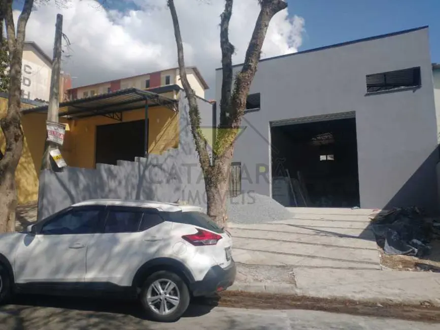 Foto 1 de Armazém / Galpão à venda e para alugar, 350m2 em Mogi Das Cruzes - SP