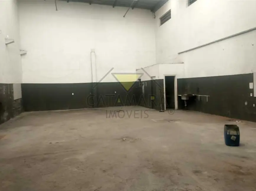 Armazém / Galpão para alugar, 331m2 em Mogi Das Cruzes - SP - imagem 2 Foto 2 de Armazém / Galpão para alugar, 331m2 em Mogi Das Cruzes - SP