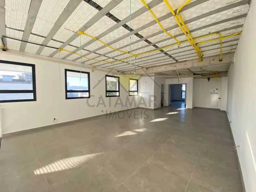 Foto 6 de Loja para alugar, 220m2 em Mogi Das Cruzes - SP