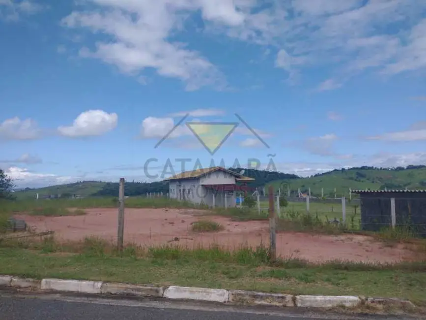 Terreno / Lote à venda, 1000m2 em Guararema - SP - imagem 4 Foto 4 de Terreno / Lote à venda, 1000m2 em Guararema - SP