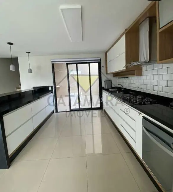 Foto 5 de Casa de Condomínio com 4 quartos à venda, 221m2 em Mogi Das Cruzes - SP