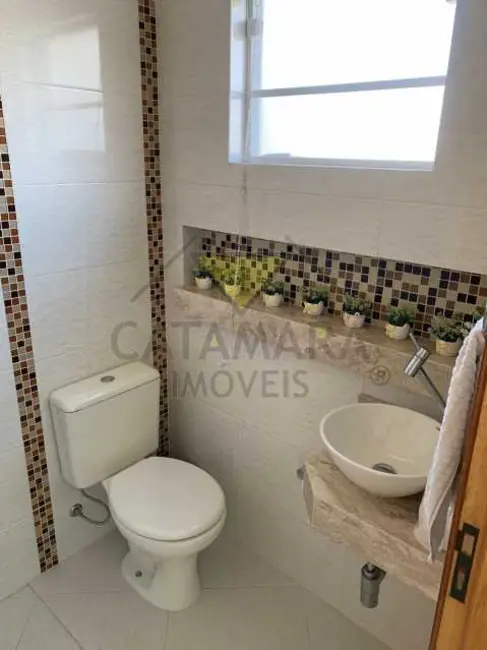 Foto 8 de Casa com 3 quartos à venda, 200m2 em Mogi Das Cruzes - SP