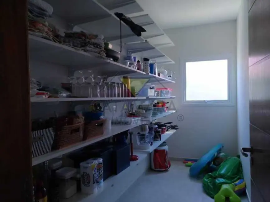 Casa de Condomínio com 4 quartos à venda, 800m2 em Guararema - SP - imagem 7 Foto 7 de Casa de Condomínio com 4 quartos à venda, 800m2 em Guararema - SP