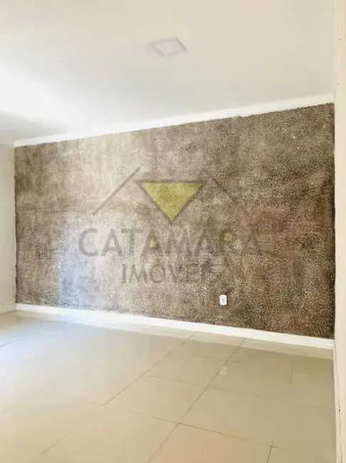 Foto 1 de Casa com 2 quartos à venda, 100m2 em Mogi Das Cruzes - SP